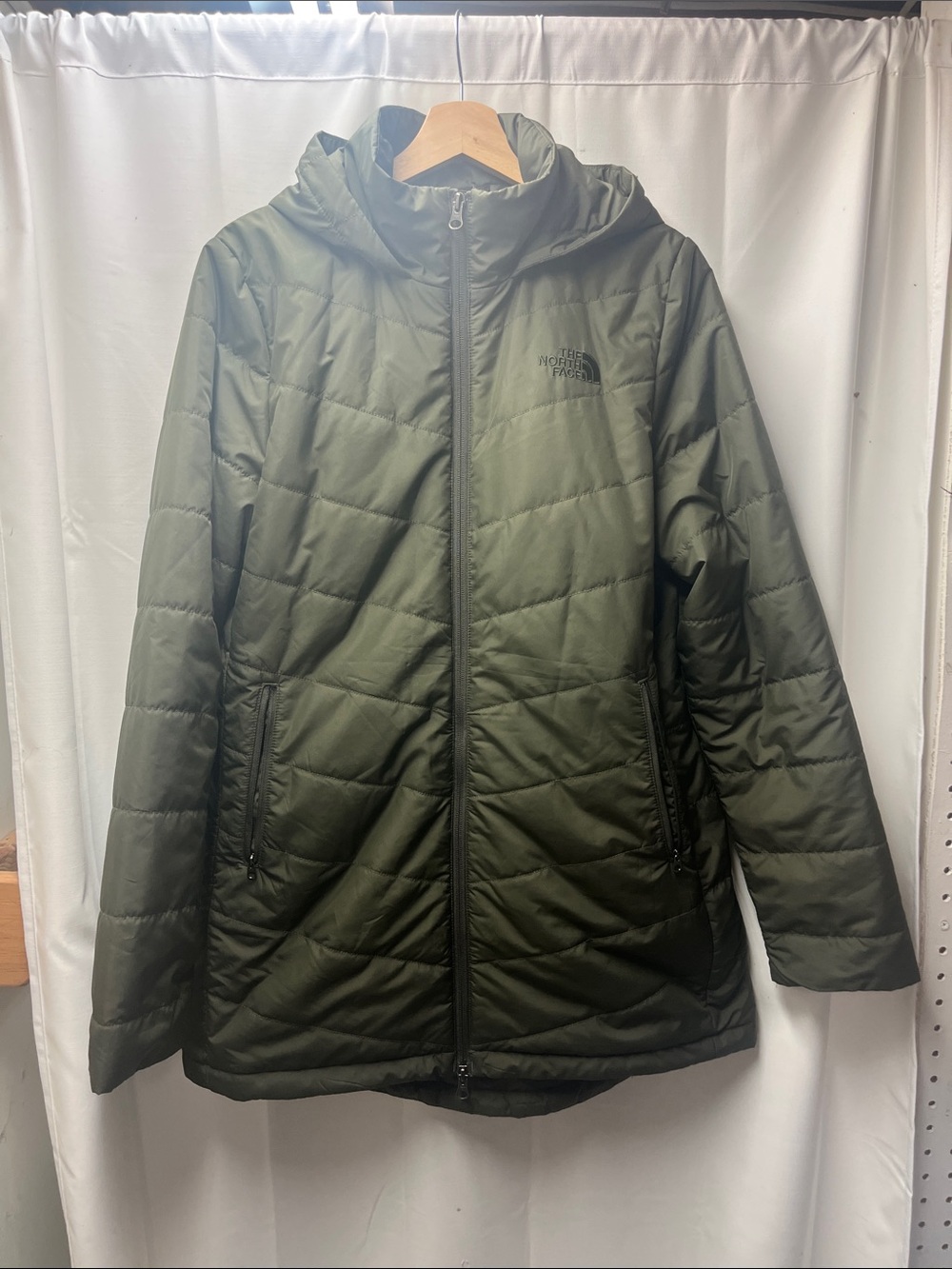 The North Face New Taupe Green Tamburello Parka- L - Picture 4 of 8